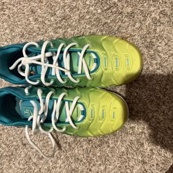 Nike Wmns Air VaporMax Plus 'Lemon Lime