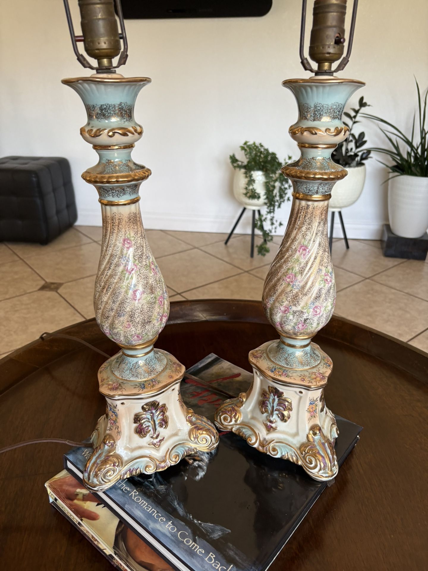 Vintage Pair Of Porcelain Lamps 