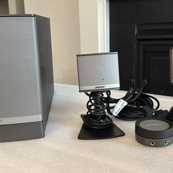 Bose multimedia speaker system