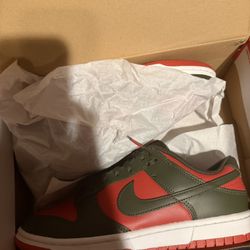 Nike Dunks 