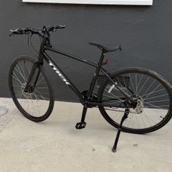 FX 1 Disc Gen 3 Trek Bike