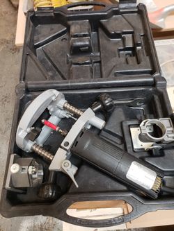 Freud Plunge Router