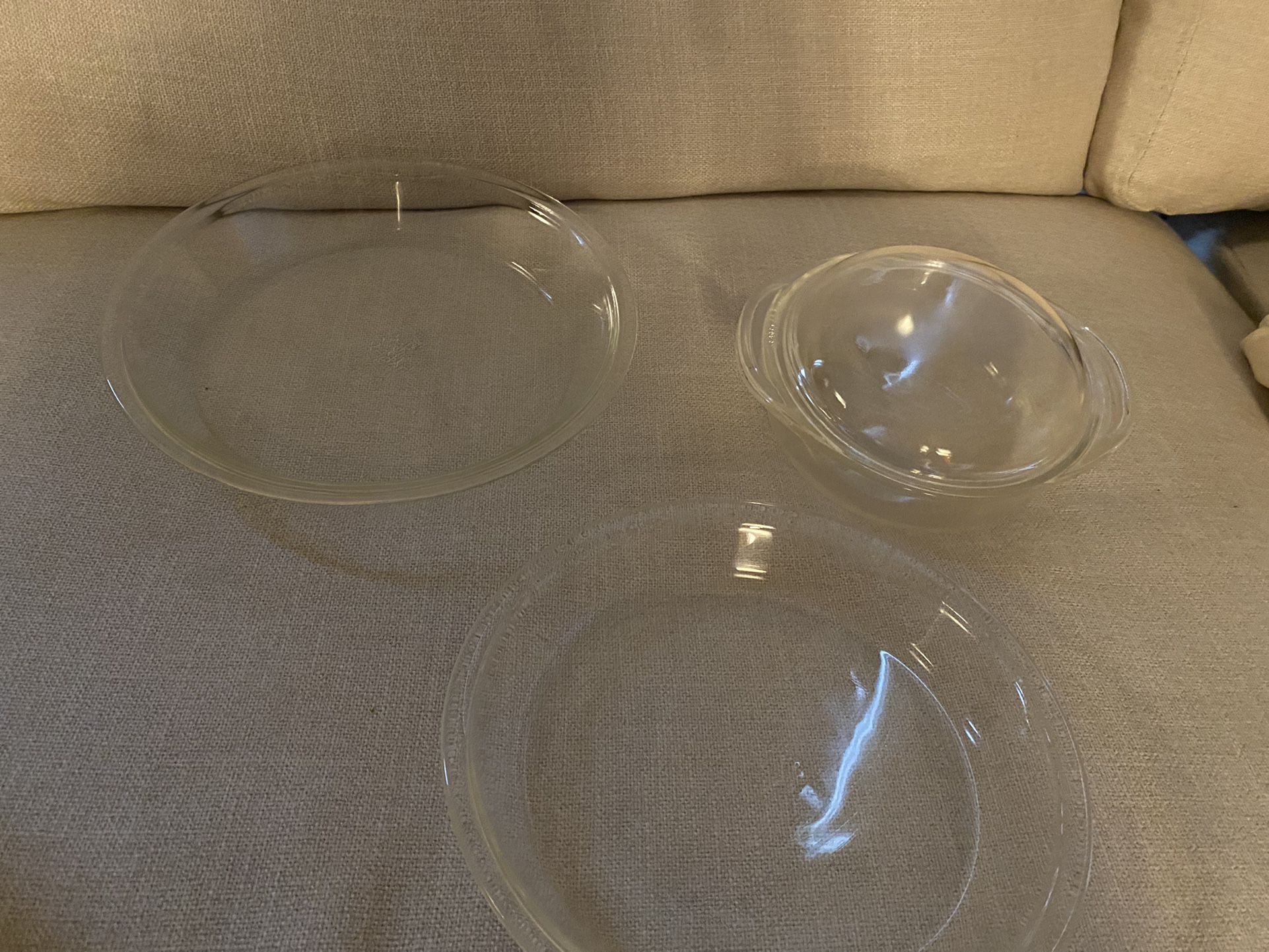 Pyrex Glass Dish Set- Microwave and Oven safe