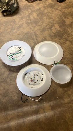 LED light fixtures