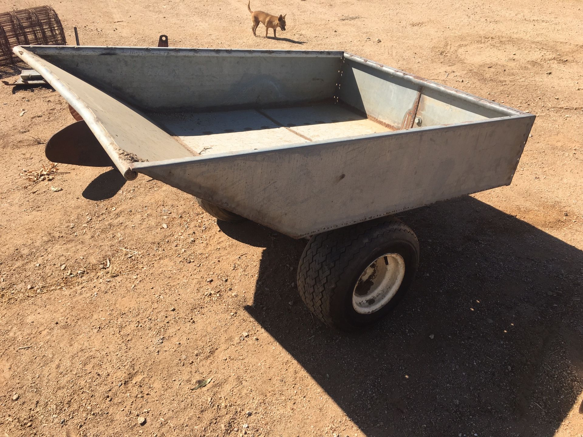 Garden tractor dump trailer. for Sale in Perris, CA OfferUp