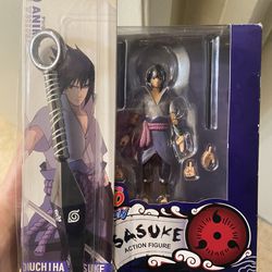 Sasuke Action Figure And Kunai Knife 