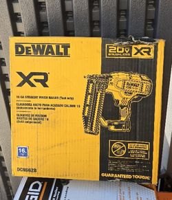 DEWALT
20V MAX XR 16-Gauge Lithium-Ion Cordless Finish Nailer (Tool Only)