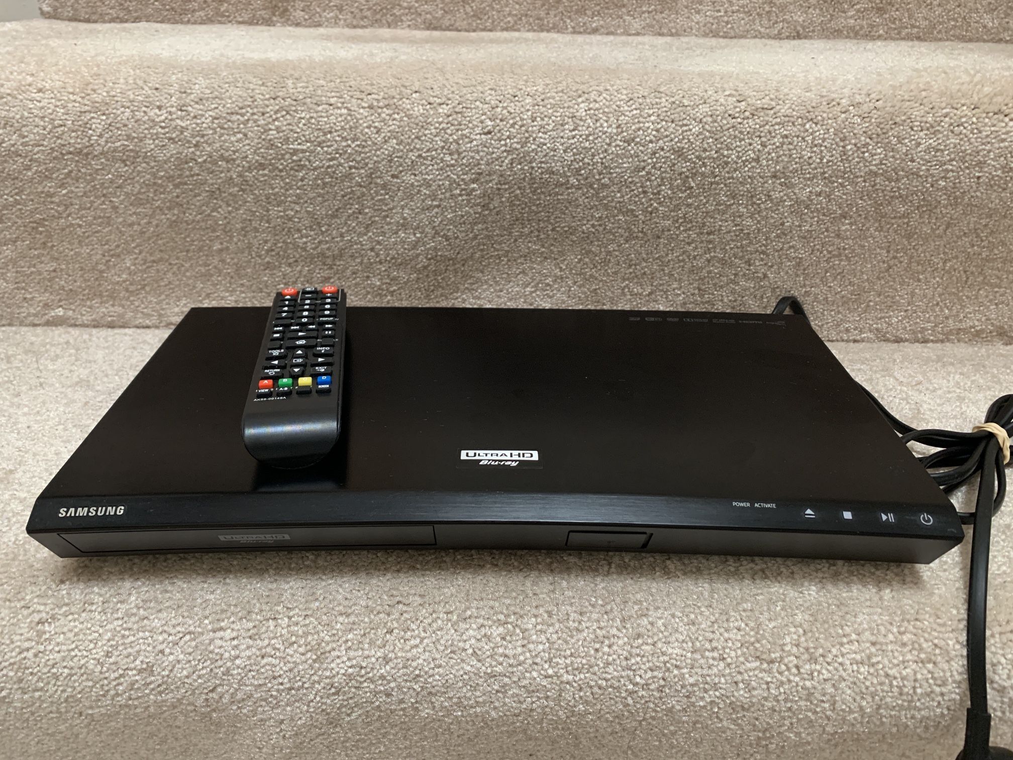 Samsung 3D 4K ULTRA HD Streaming Blu-ray DVD Player with Remote
