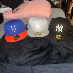 3 NY fitted hats Size  7  5/8 $10 