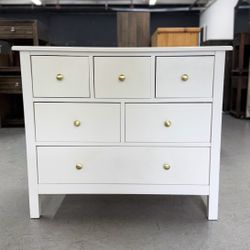 2 For Sale - Price Per Dresser - Pottery Barn Kids Kendall 6 Drawer Dresser