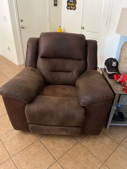Couch and entertainment center make offer