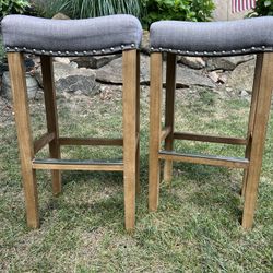 2 Bar - height Saddle Stools 