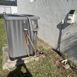 Aire Acondicionado/Air Conditioning/Tech.