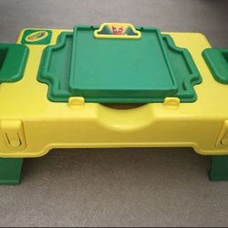 Crayola Play Table