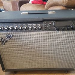 Fender Cyber Twin 