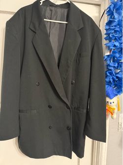 Almost new condition men’s suit jacket color deep black brand M2 by Maneuvers