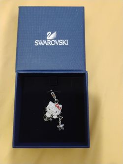 Swarovski Hello Kitty Charm