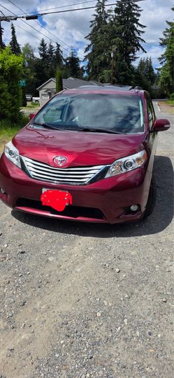 2014 Toyota Sienna