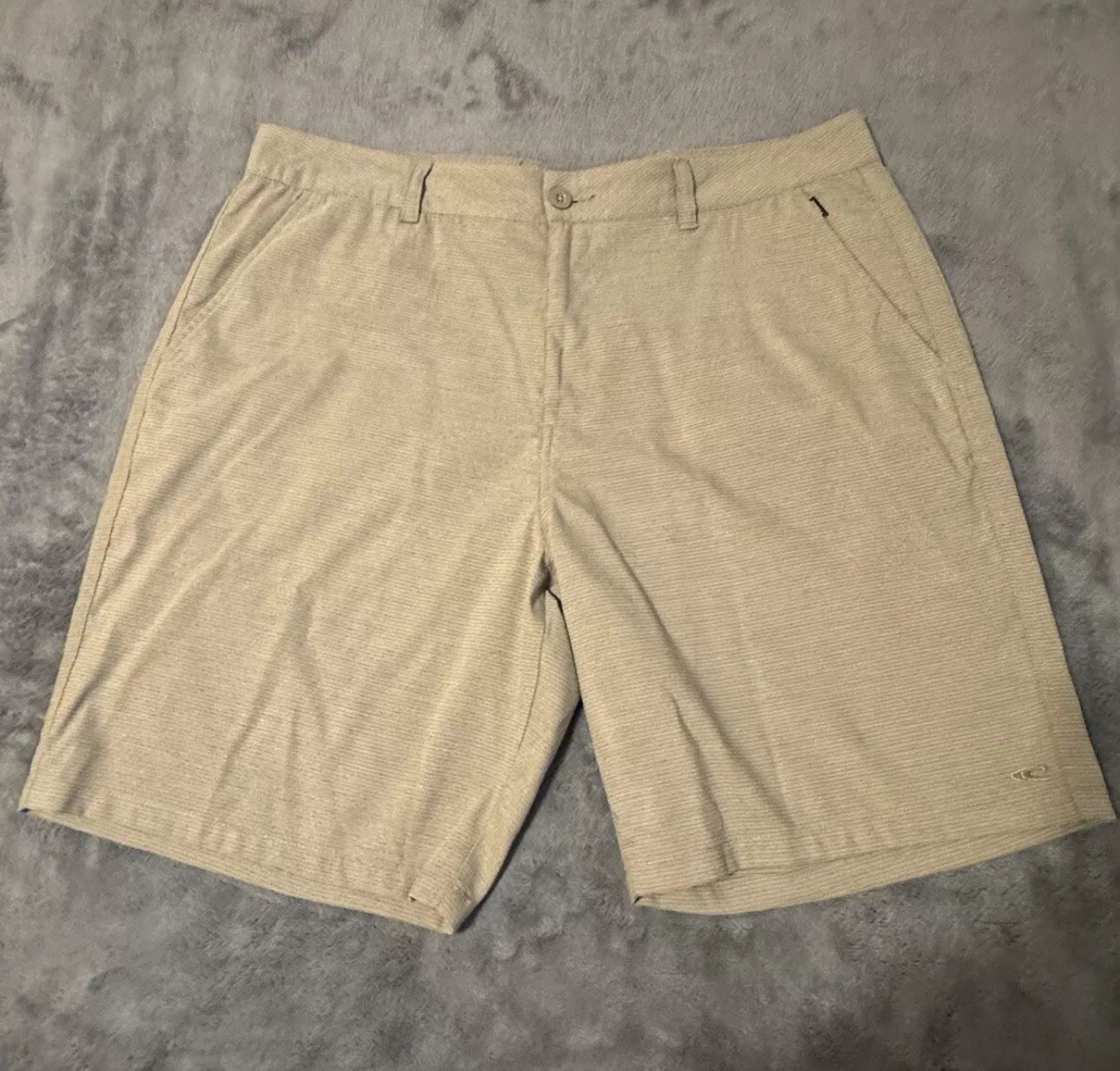 O’Neill Chino Walk Shorts Mens Size 40 Tan Flat Front Logo