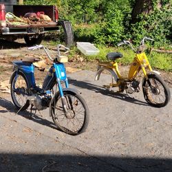 Antique Honda Scooters 