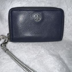 Tory Burch wallet/wristlet
