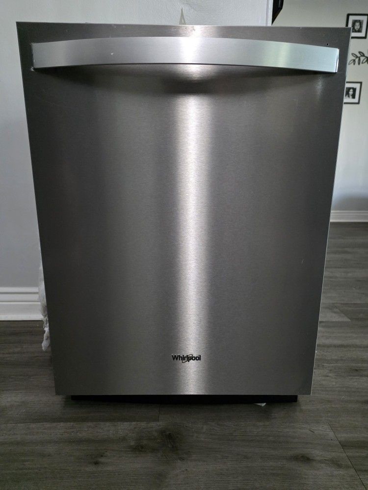 Whirlpool Dishwasher