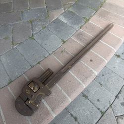 Pipe Wrench