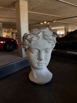 Goddess Head Planter 