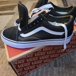 VANS OFF THE WALL SHOES