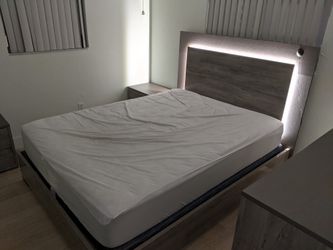 7 Piece Bed Set Dresser Mirror Led Night Stand