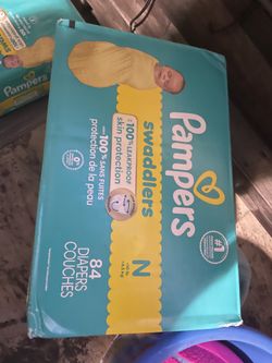 Pampers Newborn (84 ct)