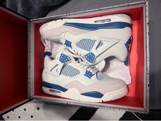 Jordan 4 Military Blue