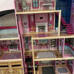 Doll House