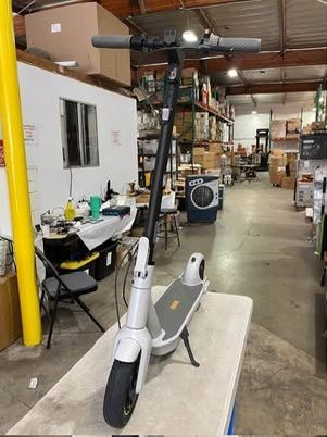 Segway Ninebot MAX G30LP Electric Kick Scooter Gray