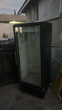 Soda refrigerator