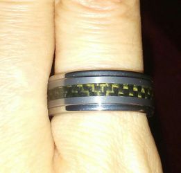 Very Nice Triton Tungsten Carbon Fiber Ring!