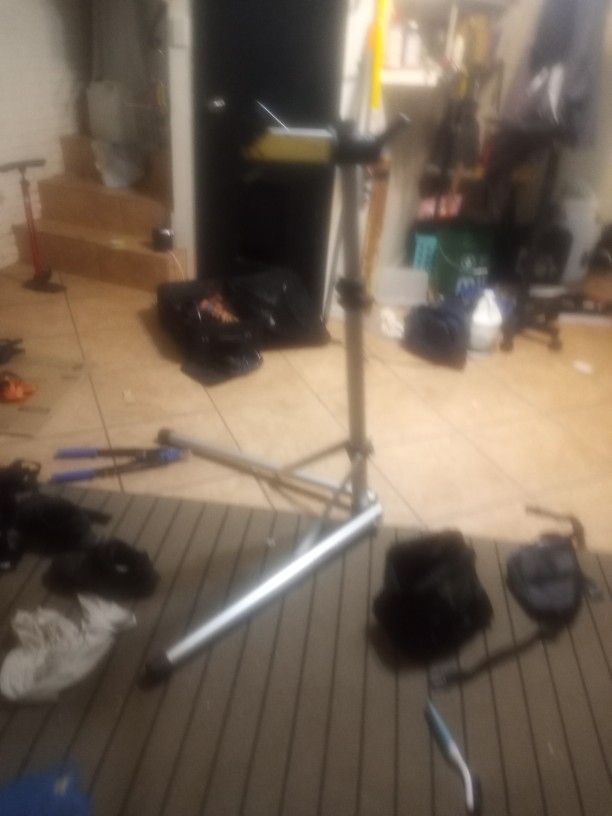 Spin Doctor Pro Bicycle Repair Stand