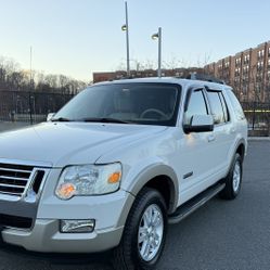 FORD EXPLORER LIMITED 4WD RUNS PERFECT 