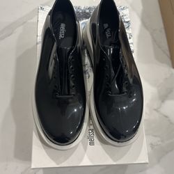 Melissa’s Shoes