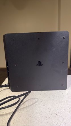 Sony PS4 Pro + Controller – Ready to Play!