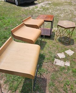 base para cama 🛌 y bar stool todo lo de la foto nesecito que se balla