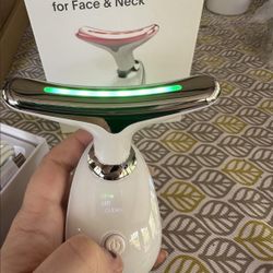 Facial Massager 