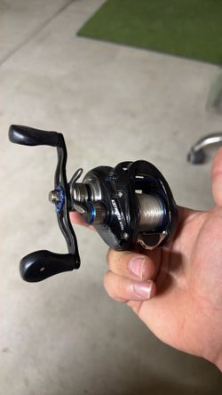 Bass Pro shop Extreme xml Baitcaster left handed