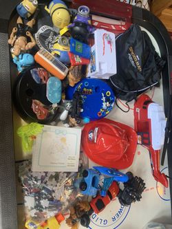 Toy lot with cars, puzzles, etc