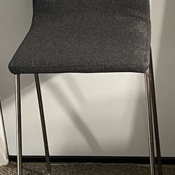 IKEA LILLÅNÄS Bar stool, chrome plated/Gunnared dark gray fabric seat with convenient footrest on a sturdy tubular chromed steel stationary base