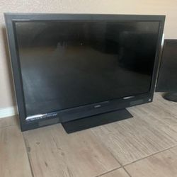 Vizio TV 42”