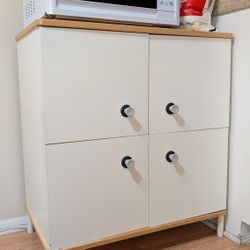White Cabinet/Cupboard (Two Shelves)