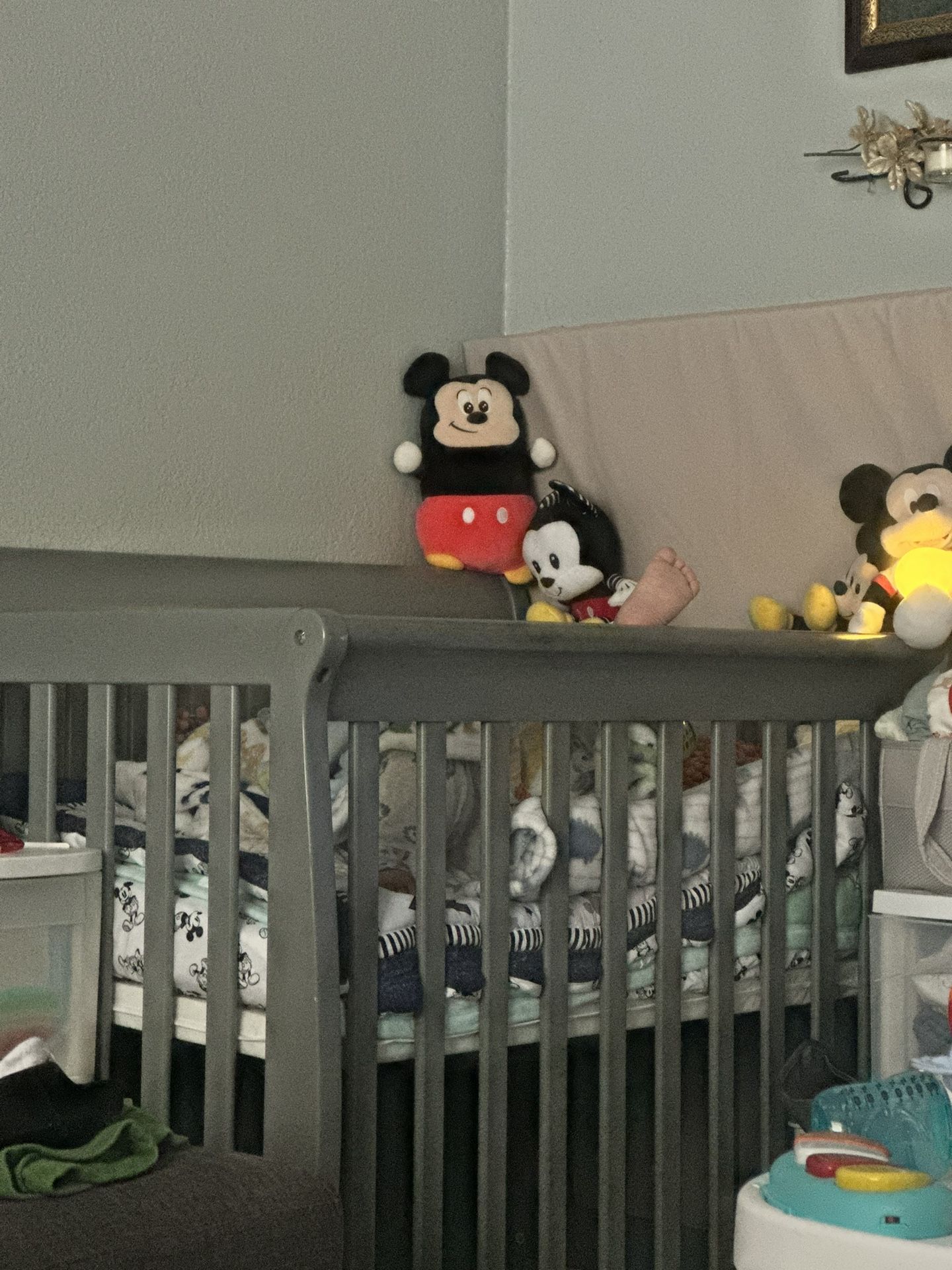 Mini Crib With Mattress 