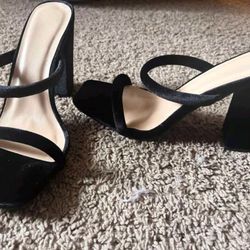 Black Simple High Heels Elegant 