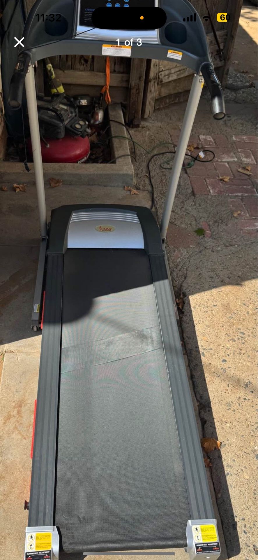 SUNNY HEALTH & FITNESS TREADMILL